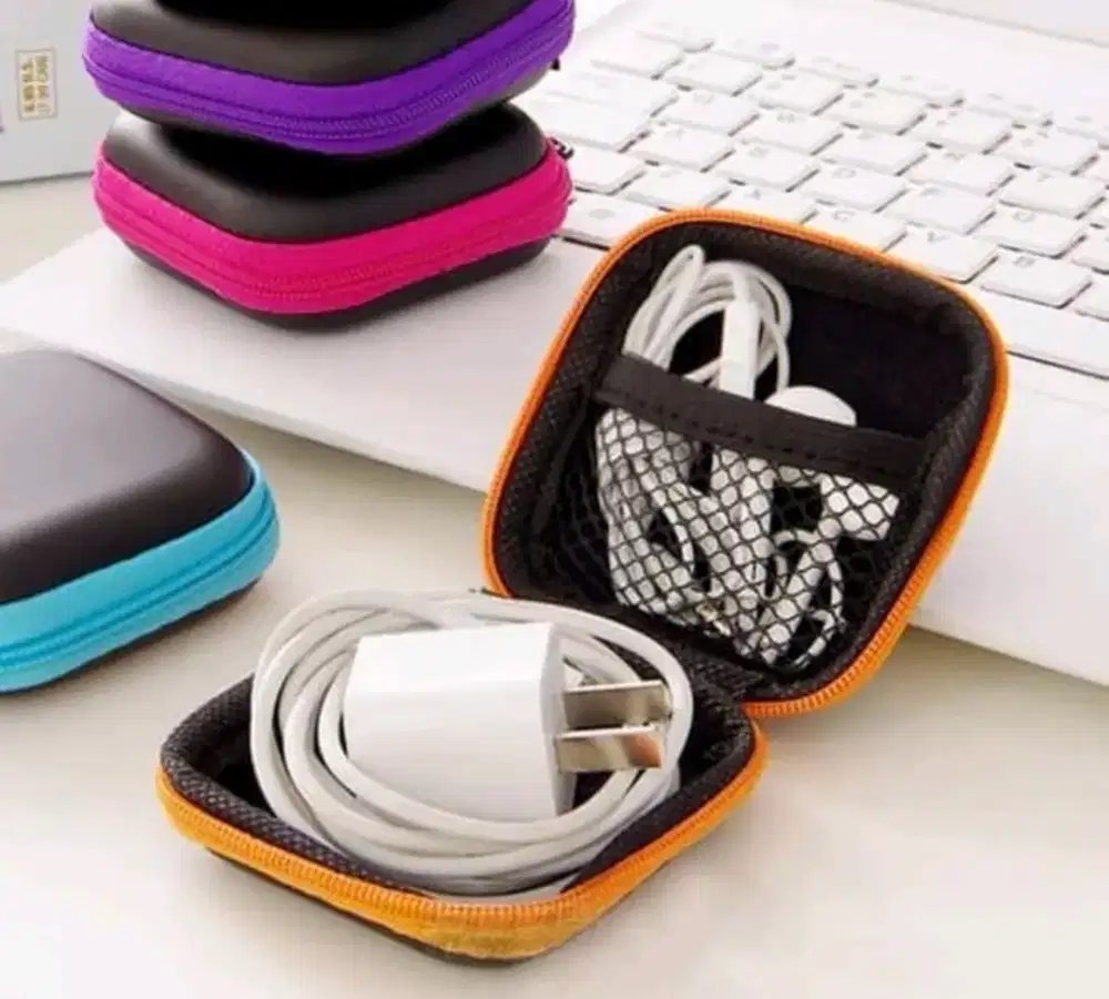 Dompet Headset Universal