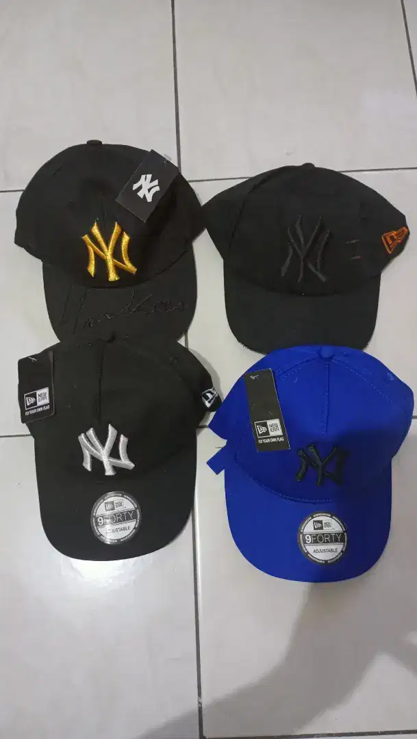 Dijual Topi NY Yankess, masih baru, murce aja..Terimakasih OLX.