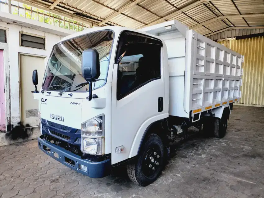 Dump Truk Elf NMR HD 6,5 2024 Super Istimewa