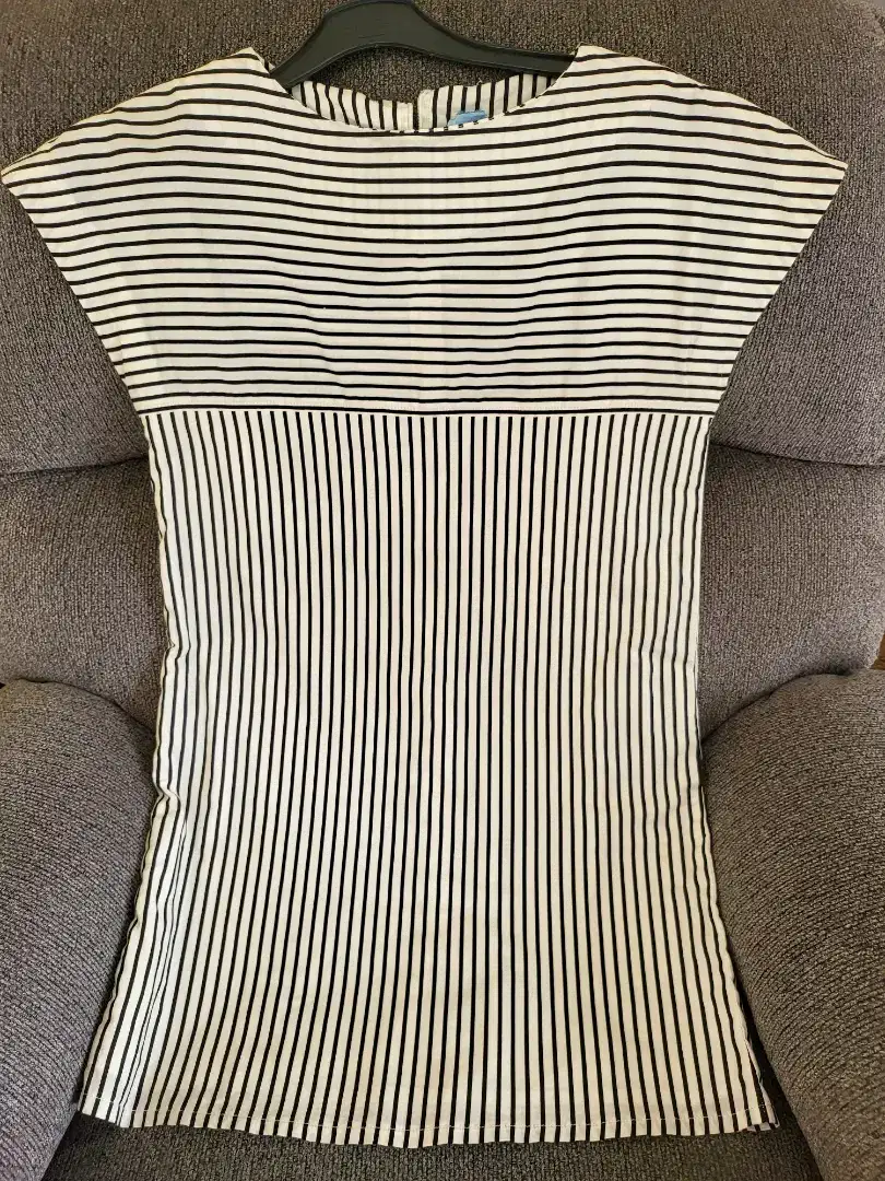 Dress mini motif garis hitam putih PL