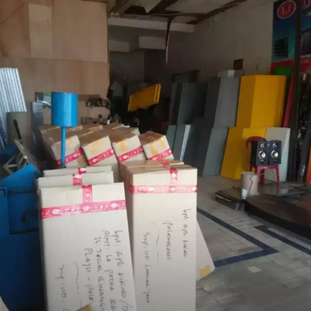 Rak besi siku lubang serbaguna