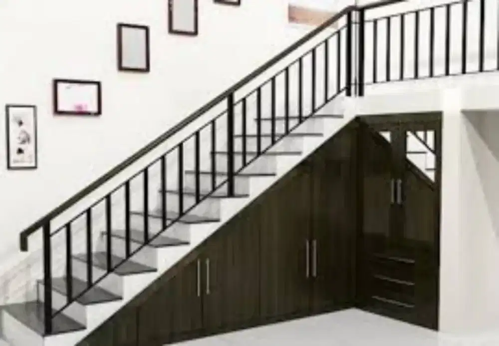 Reling tangga sareng masang