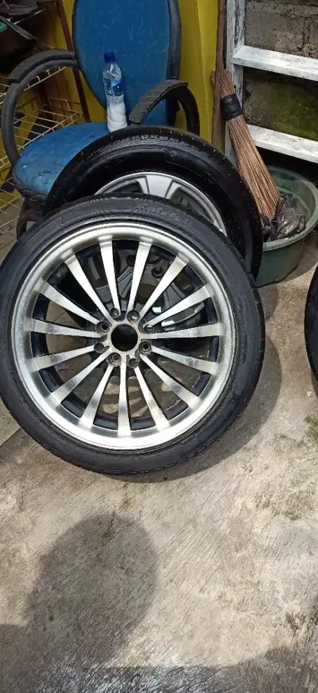 Ban mobil & velg Ring 17