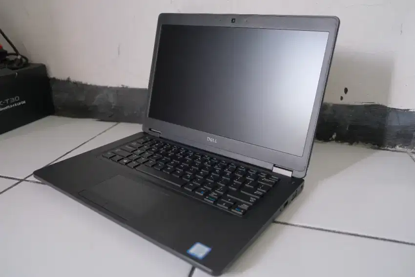 Laptop Notebook DELL LATITUDE 5490 - i5 8350U RAM 8GB SSD 256GB