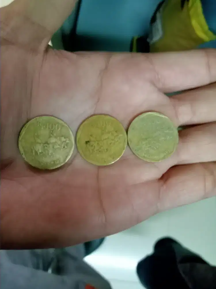 Koin karapan sapi 100