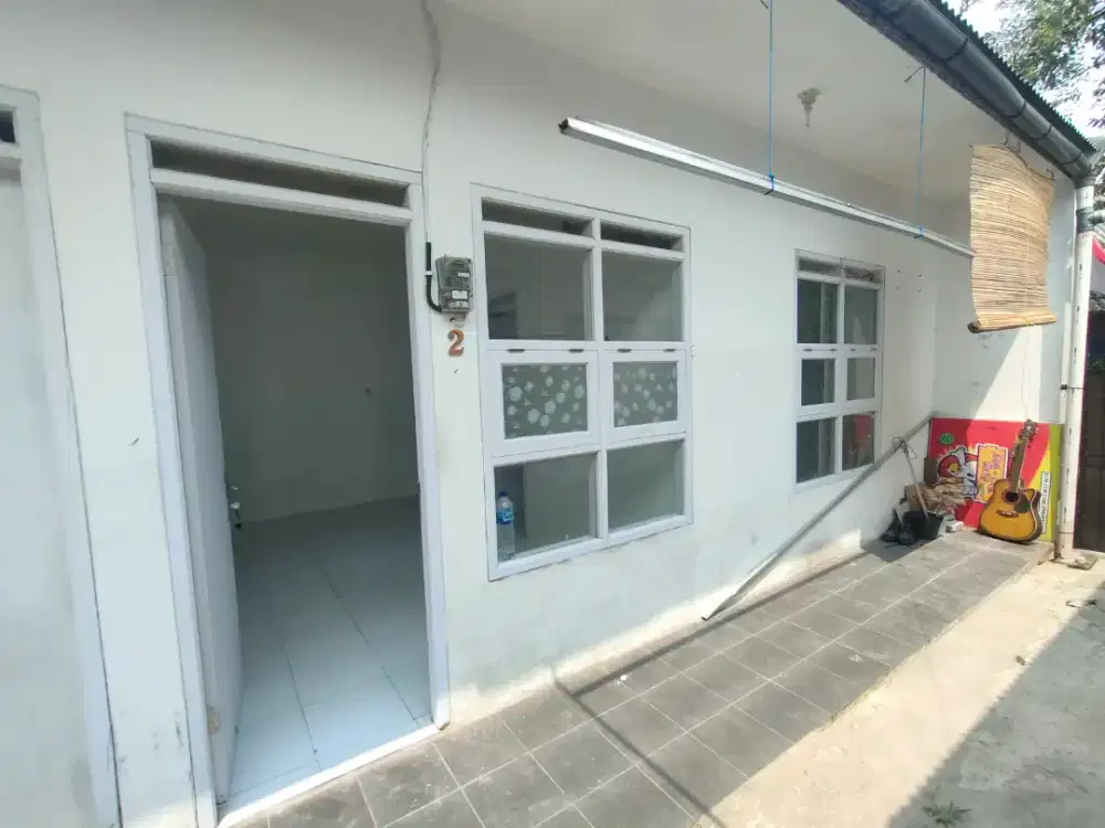 Disewakan kontrakan 1 kamar tidur, 1 kamar mandi, dan ruang tamu