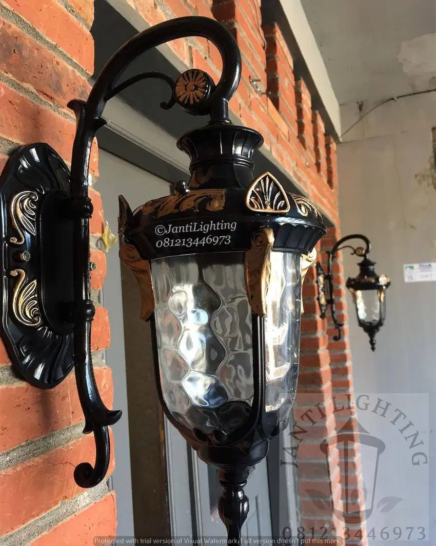 Lampu hias tempel dinding klasik