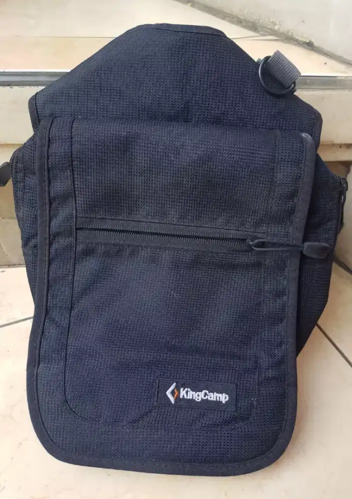 Tas Slingbag Kingcamp Hitam