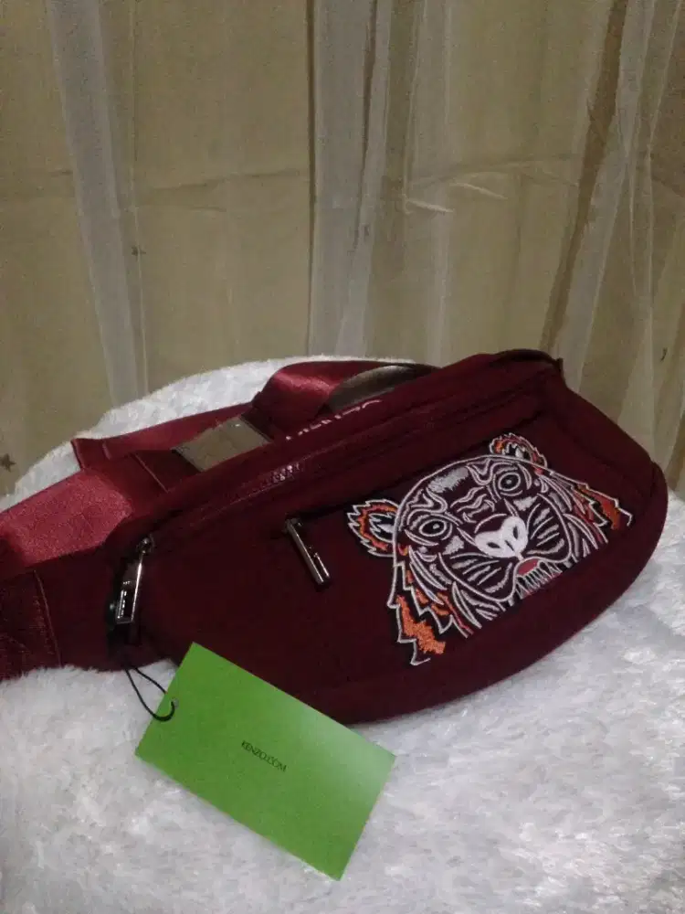 Kenzo Bumbag Tiger Red
