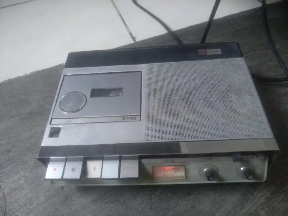 Tape philips jadul antik holland