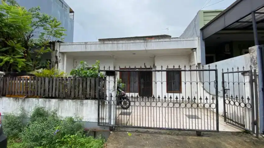 Rumah 1.25 lantai, 8x15, di Bojong Indah