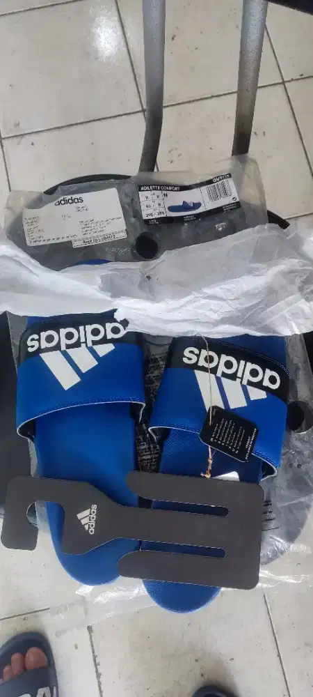 Adidas adilette comfort