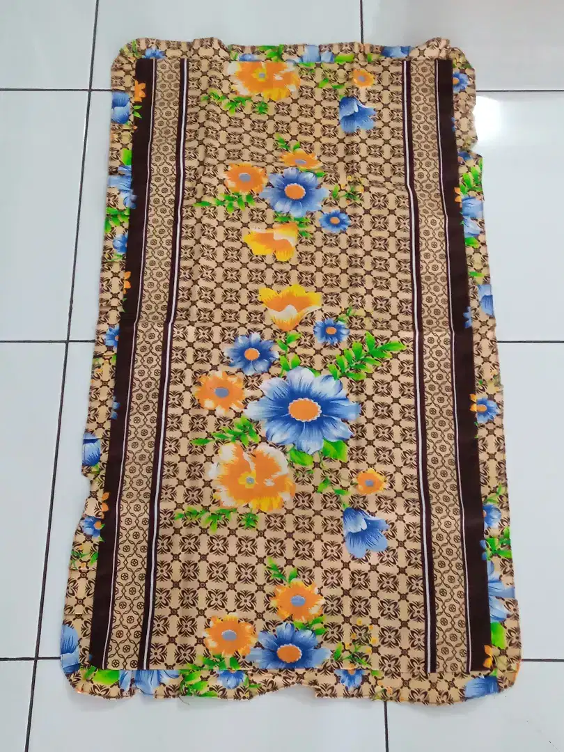 Sarung bantal cinta