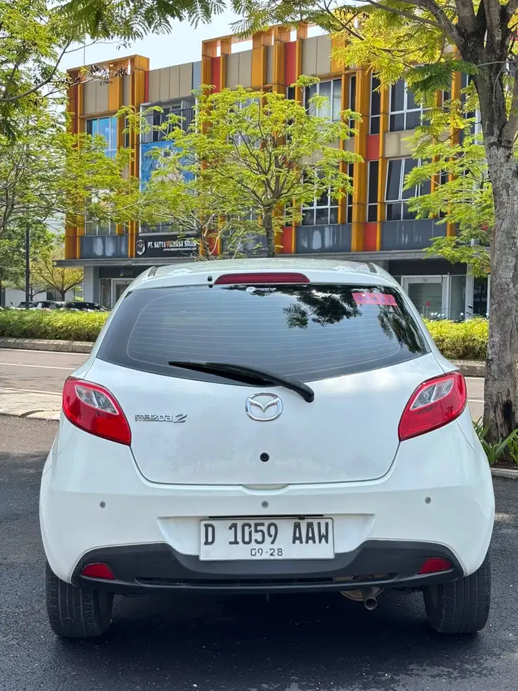 Mazda 2 2013 Bensin