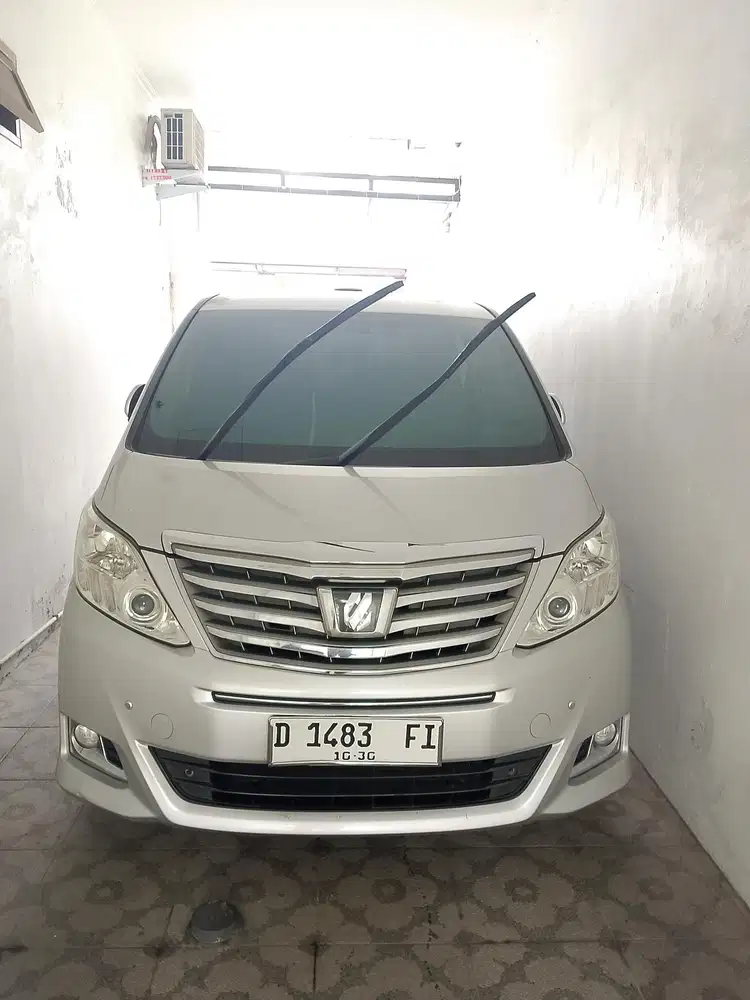 Toyota Alphard 2012 Bensin
