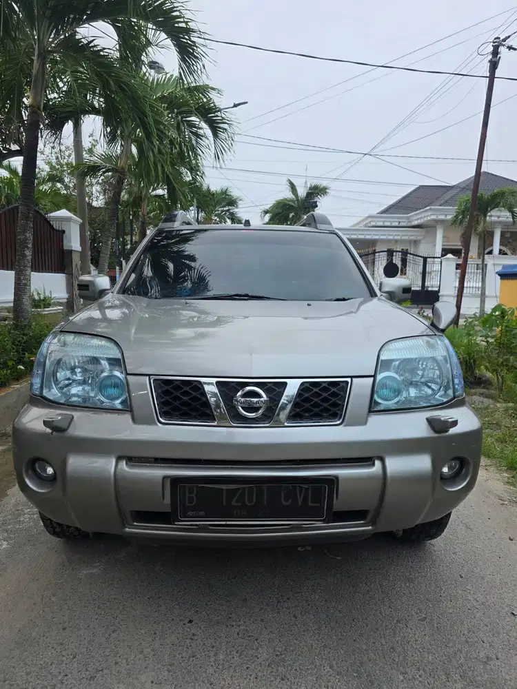 Nissan X-Trail 2007 Bensin