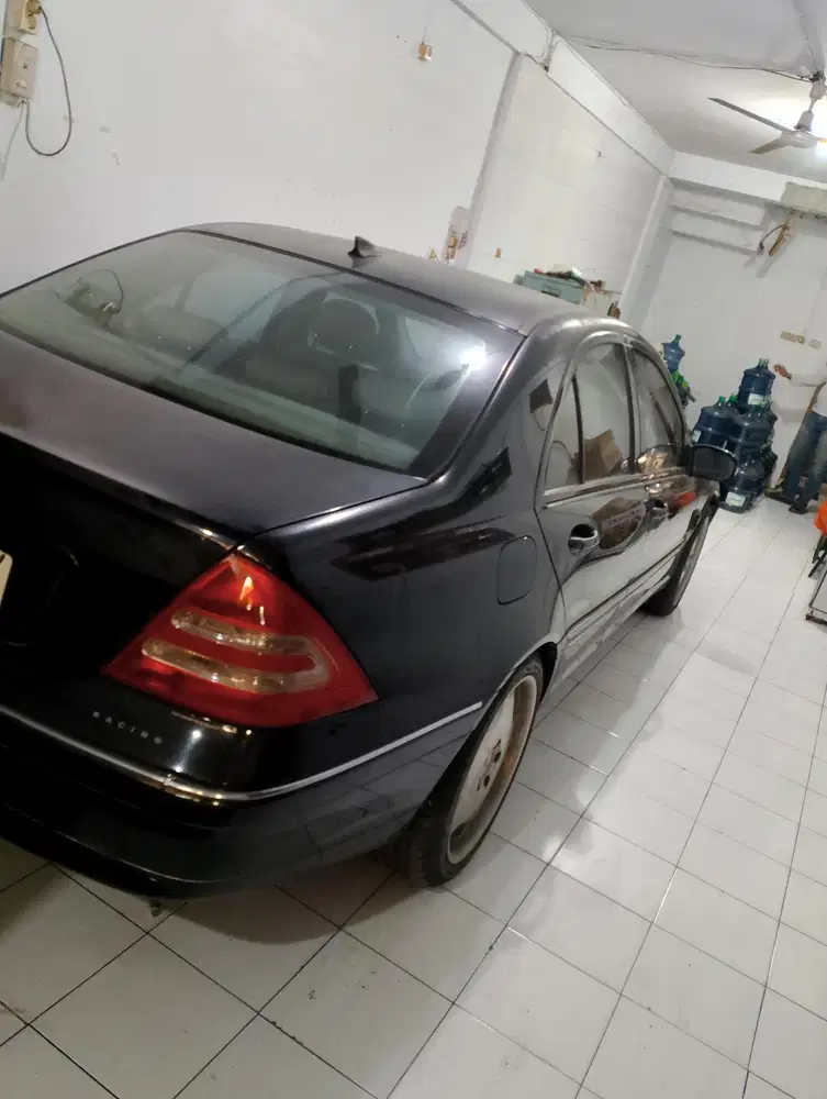 Mercedes-Benz C240 2001 Bensin