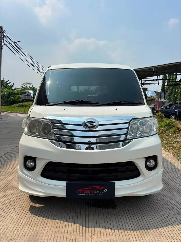 Daihatsu Luxio X manual 2016 bekas murah