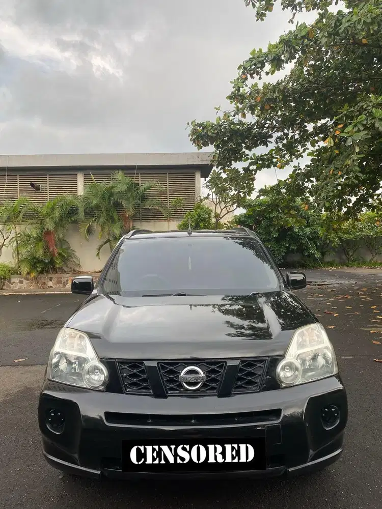 Nissan X-Trail 2011 Bensin