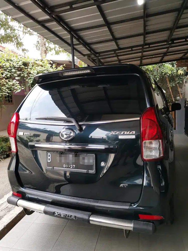 DAIHATSU XENIA R DELUXE 1.3 A/T 2011/12.
