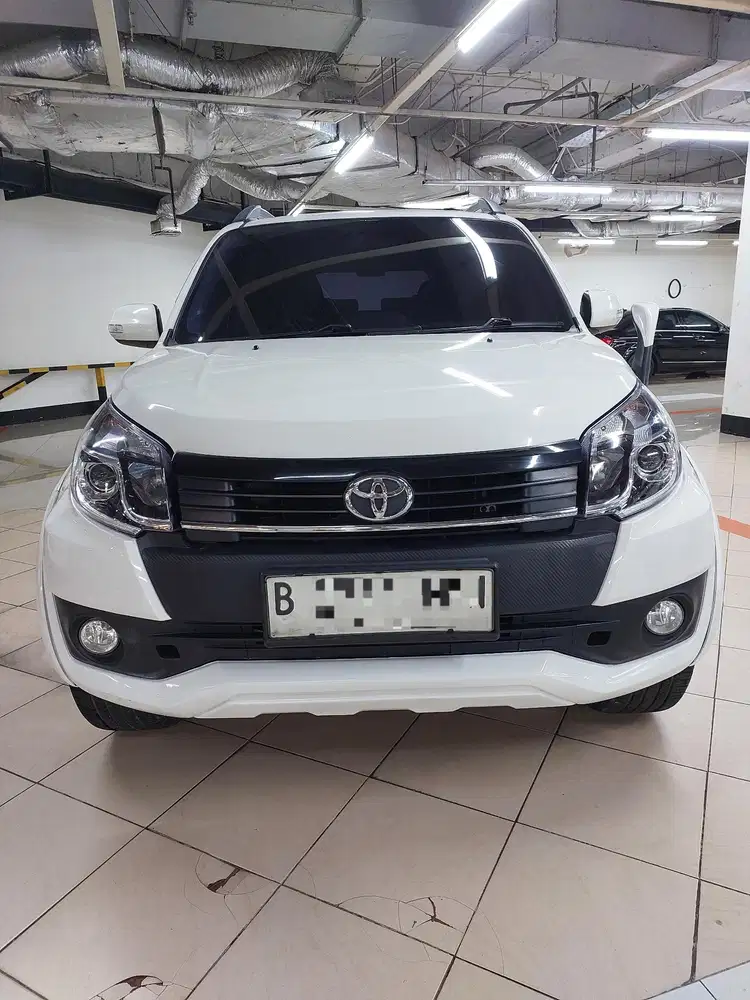 [Dp 10JT]  Toyota Rush 1.5 G AT 2016