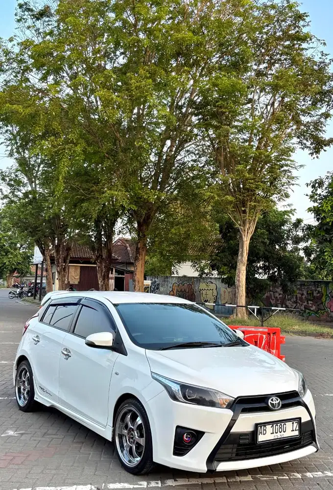Toyota Yaris 2014 Bensin