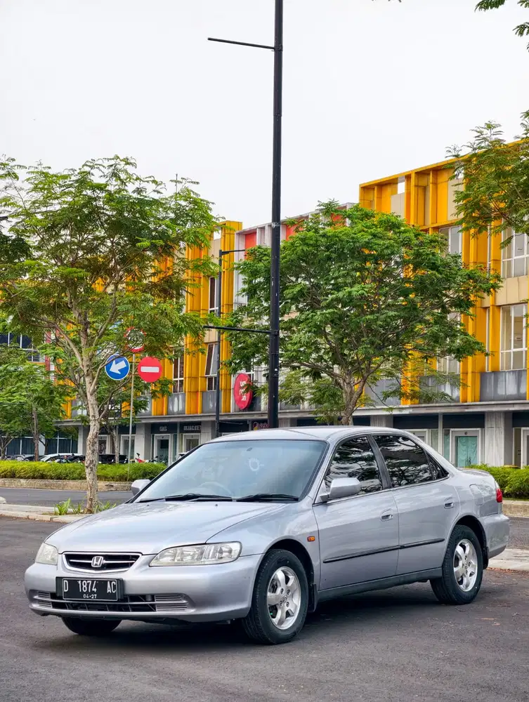 Honda Accord 2002 Bensin
