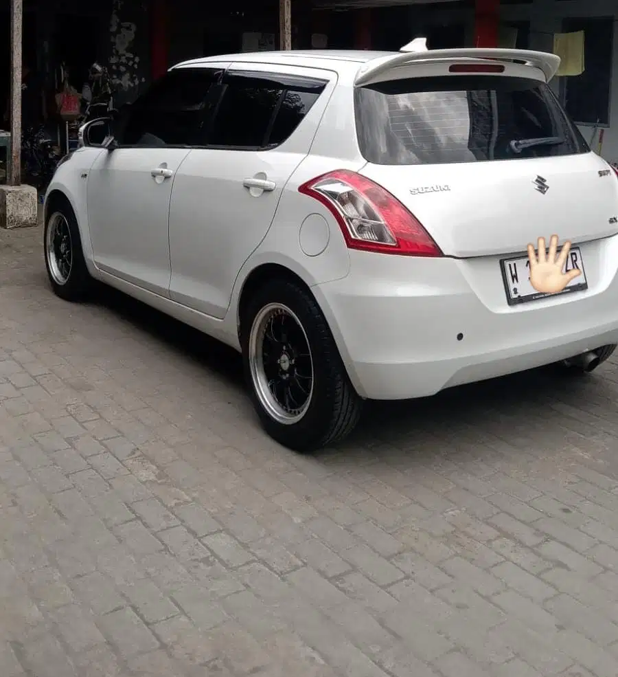 Suzuki Swift 2013 Bensin