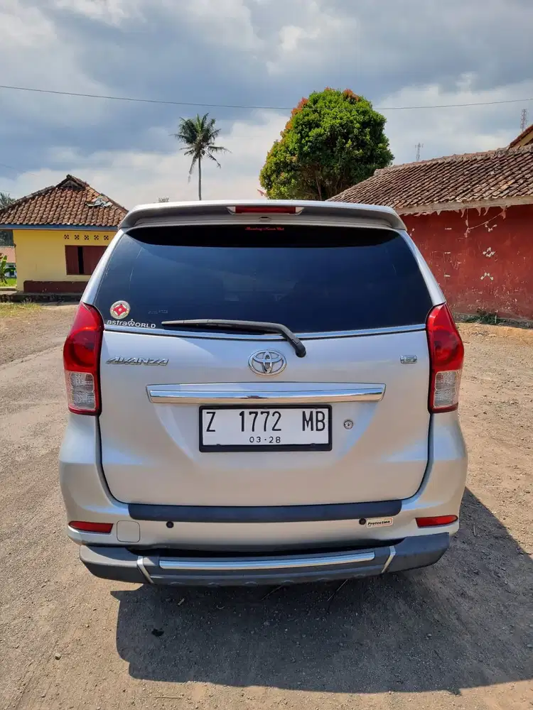 Toyota Avanza 2013 Bensin
