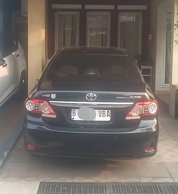 Toyota Corolla Altis 2010 Bensin