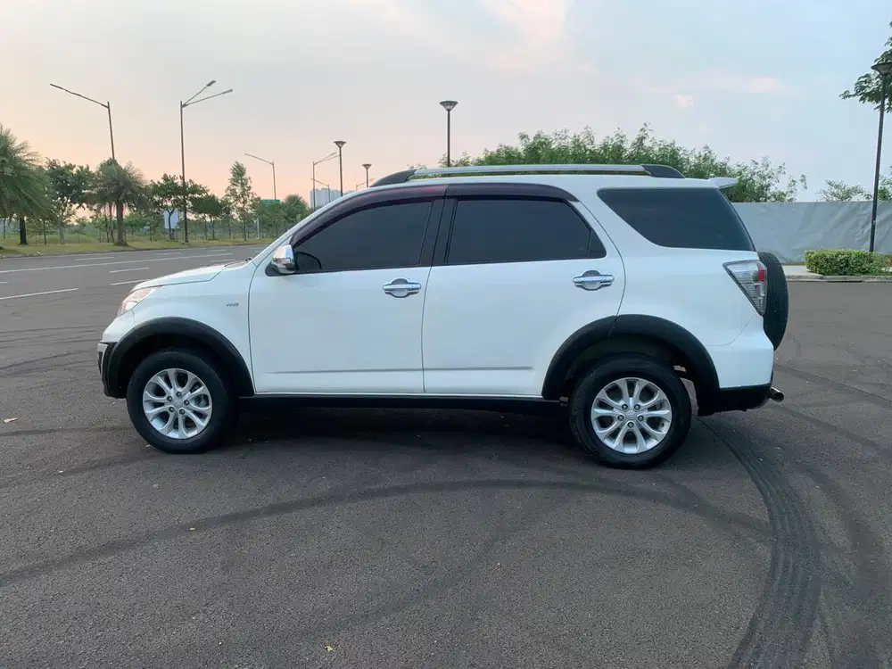 Daihatsu Terios 2014 Bensin