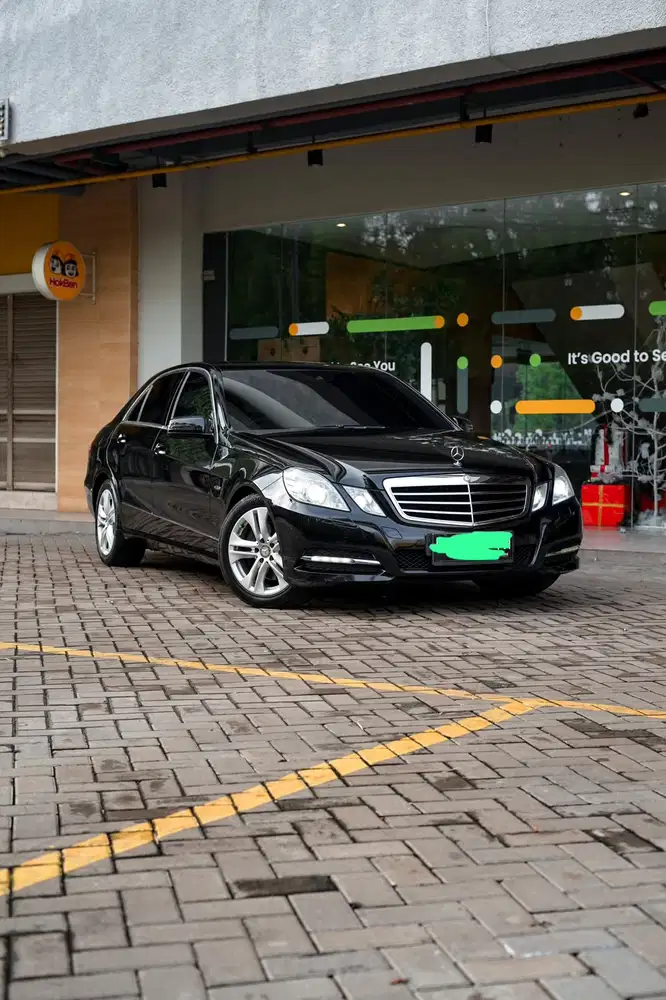 Mercedes-Benz E250 2012 Bensin