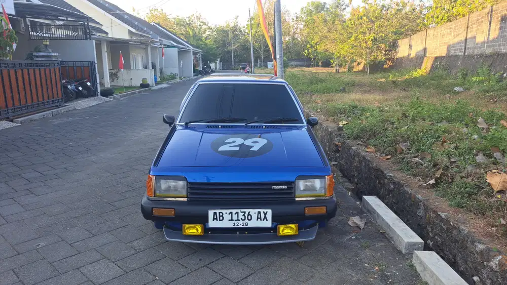 Mazda 323 1986 Bensin