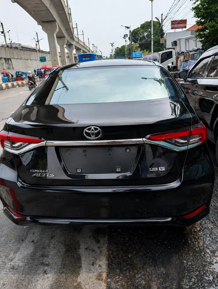 Toyota Corolla Altis 2022 Bensin