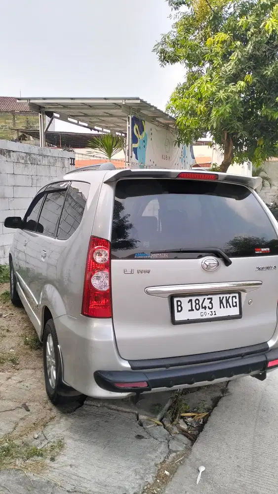 Daihatsu Xenia Li sporty 2011 Bensin