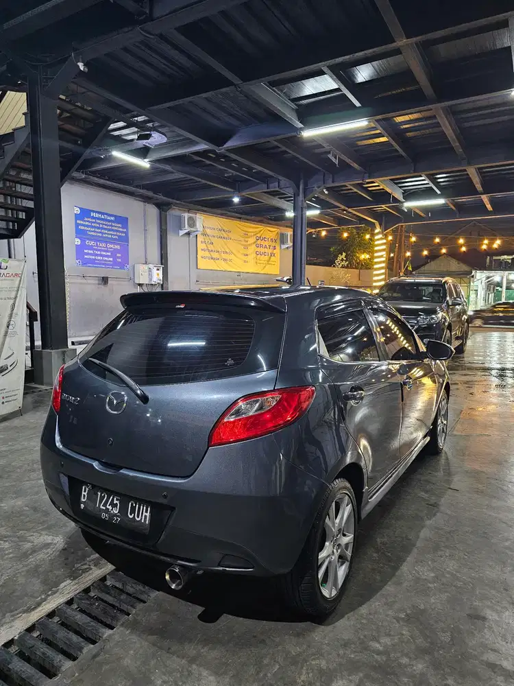 Mazda 2 2011 Bensin
