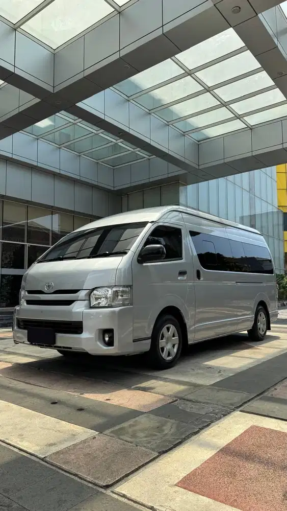 Toyota Hiace Commuter 2017