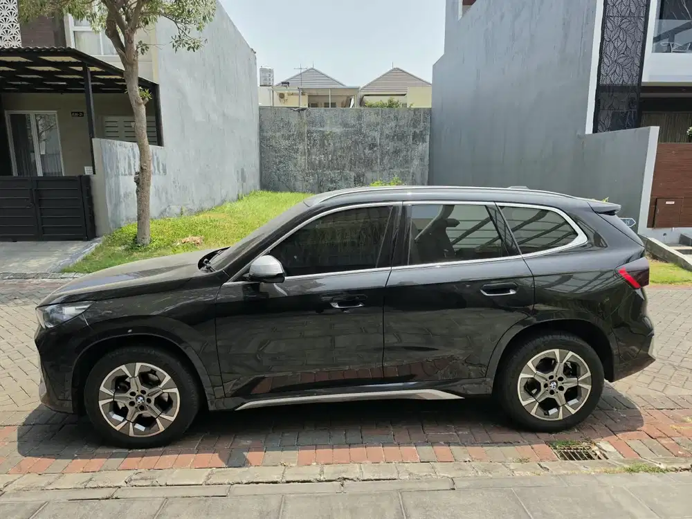 BMW X1 2023 Bensin