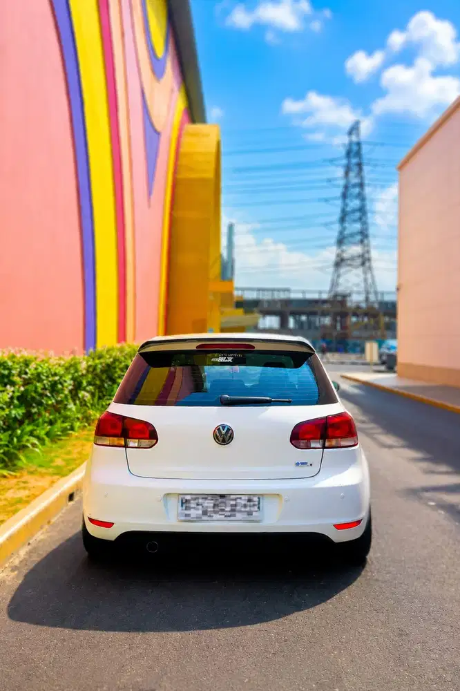 Volkswagen Golf 2011 Bensin