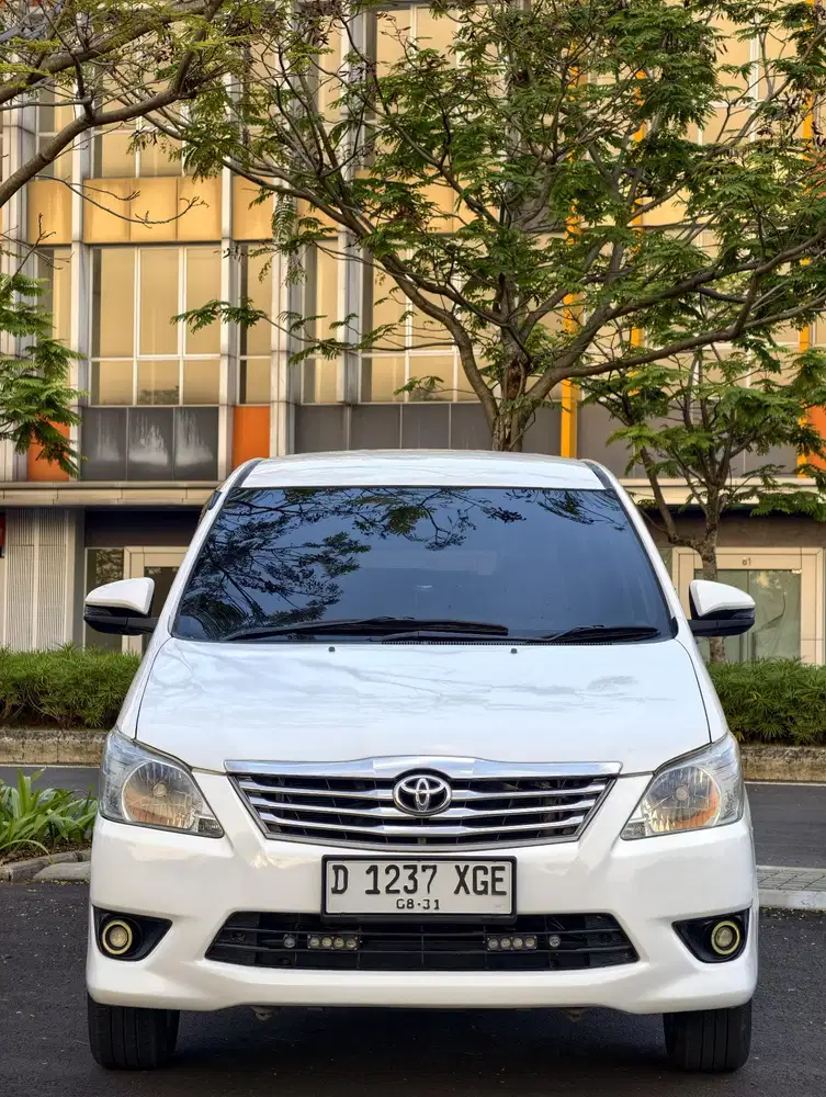 Toyota Kijang Innova 2012 Bensin