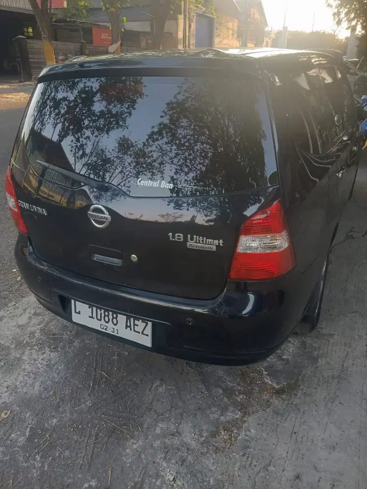 Nissan Grand livina 2011 Bensin