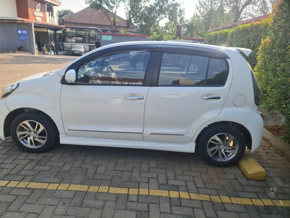 Daihatsu Sirion 2015 Bensin