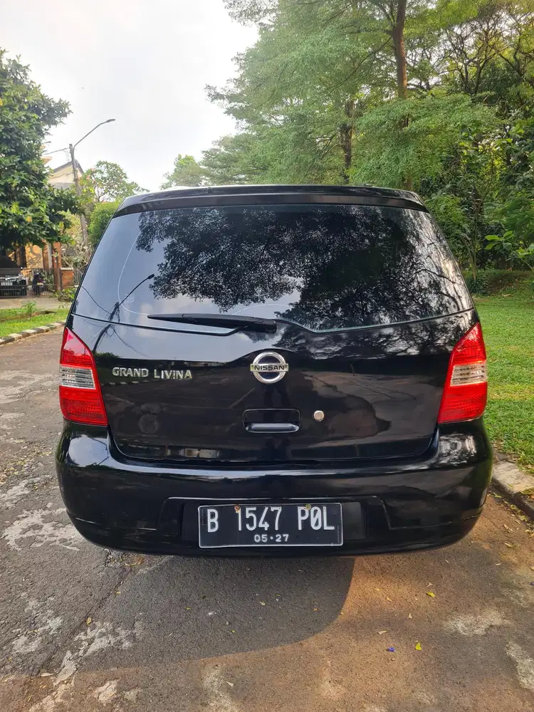 Nissan Grand livina 2012 Bensin