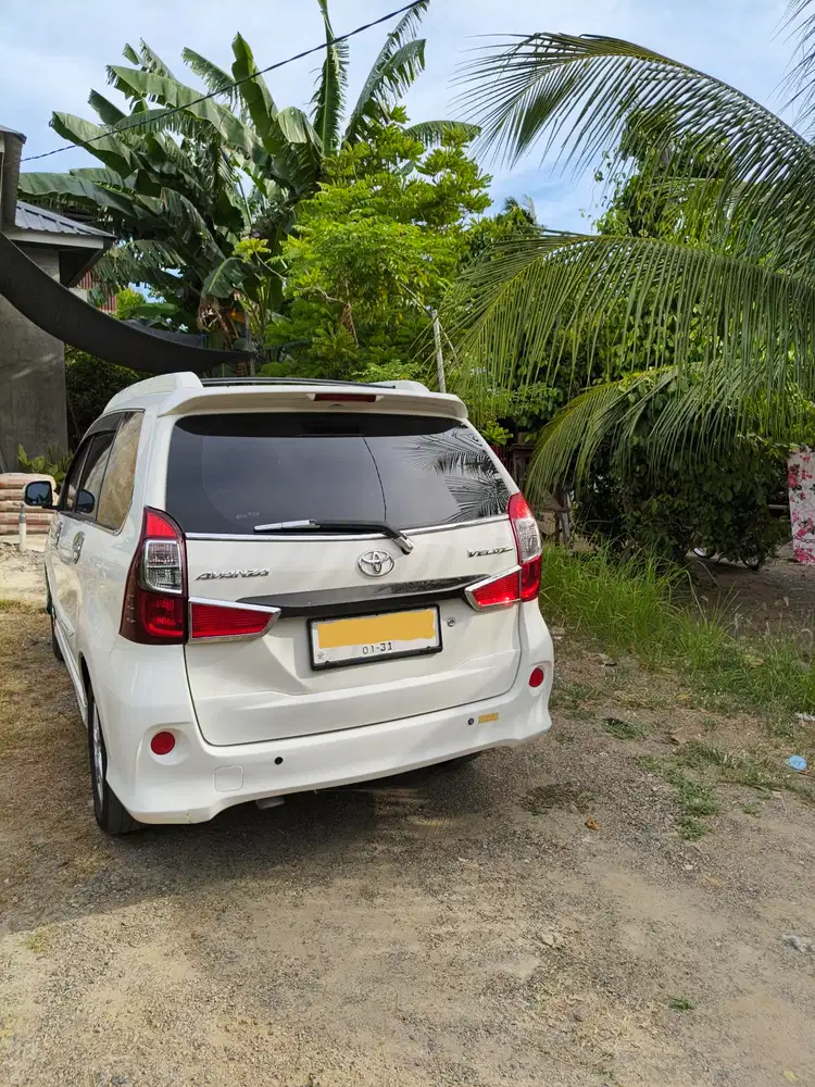 Kondisi Super Toyota Avanza 2016 Bensin