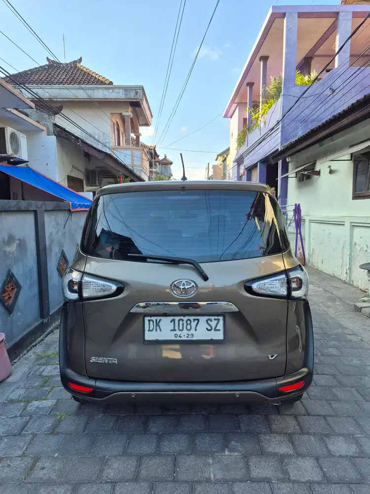 Toyota Sienta 2017 Bensin