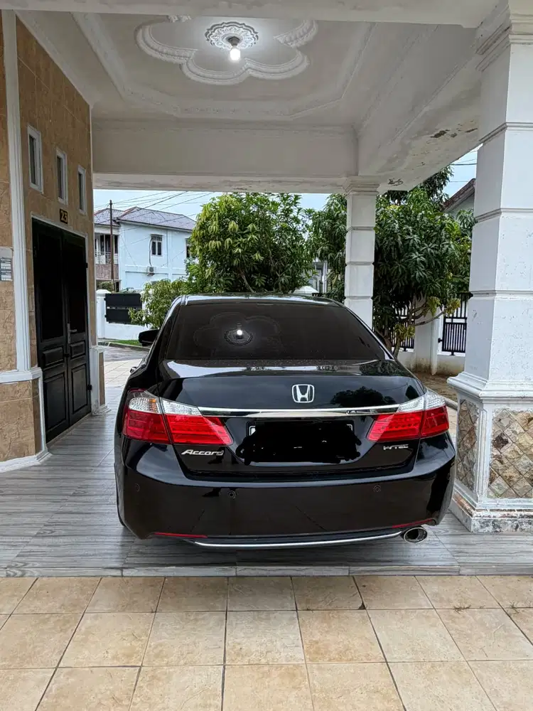 Honda Accord 2015 Bensin