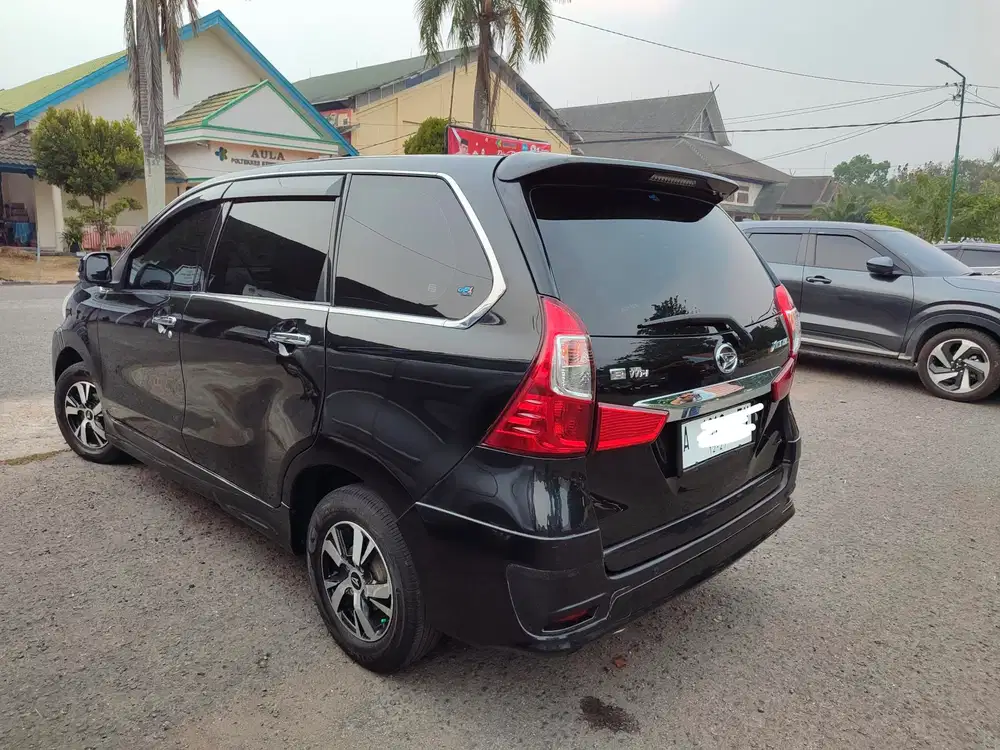 Daihatsu Xenia 2017 Bensin