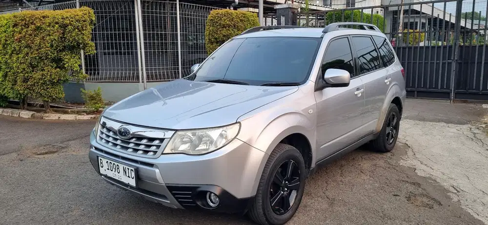 Subaru Forester 2.0 AWD 4X4 Tahun 2012