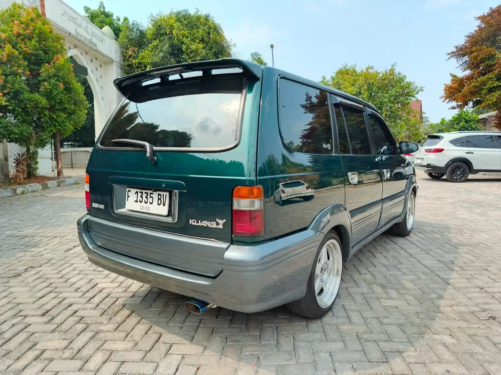 Toyota Kijang 1999 Bensin