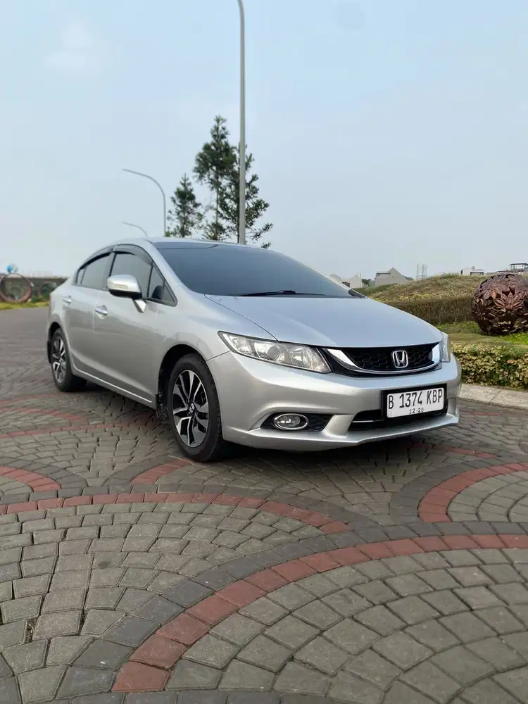Honda Civic 1.8 AT 2015